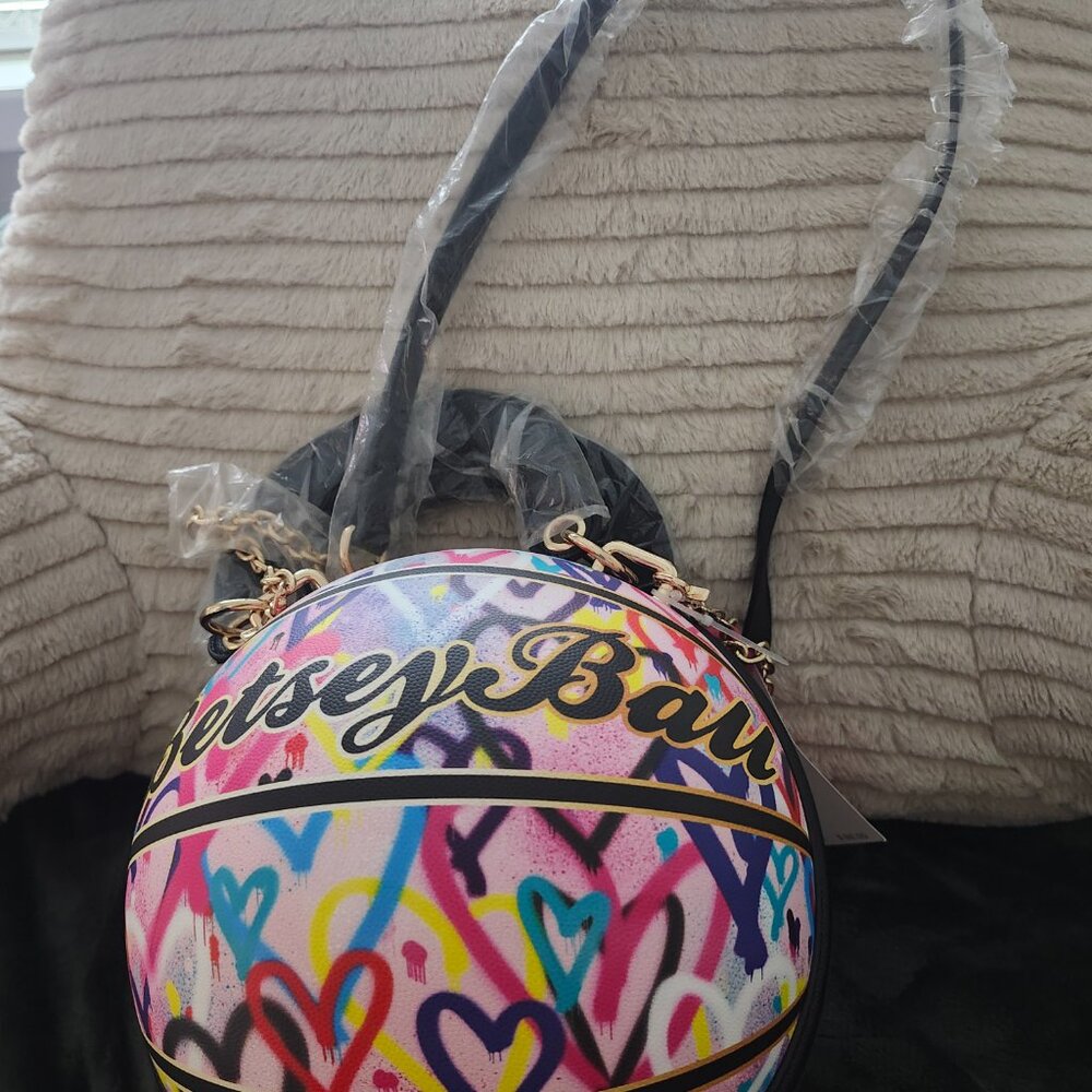 Purse - Picture 2 of 2